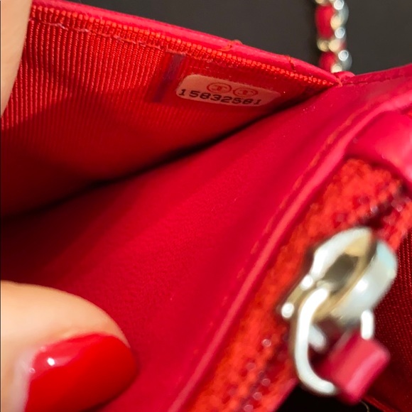SOLD!! - Chanel wallet on chain - Authentic - Picture 5 of 10